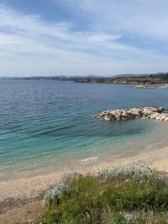 Duplex Face Au Lac A 600 Metres De La Mer Six-Fours-les-Plages Exterior photo